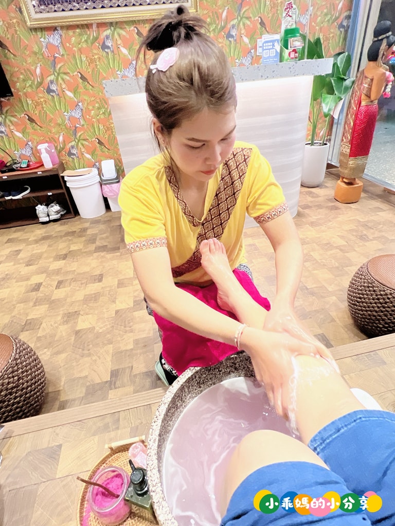 松山信義按摩【泰心泰式SPA生活館】平價泰式按摩/五分埔按摩推薦/全泰國女師傅,不用出國就能享受正統泰式按摩!每週三淑女日$1200/120分鐘CP值超高~ - 第13張圖 松山信義按摩【泰心泰式SPA生活館】平價泰式按摩/五分埔按摩推薦/全泰國女師傅,不用出國就能享受正統泰式按摩!每週三淑女日$1200/120分鐘CP值超高~