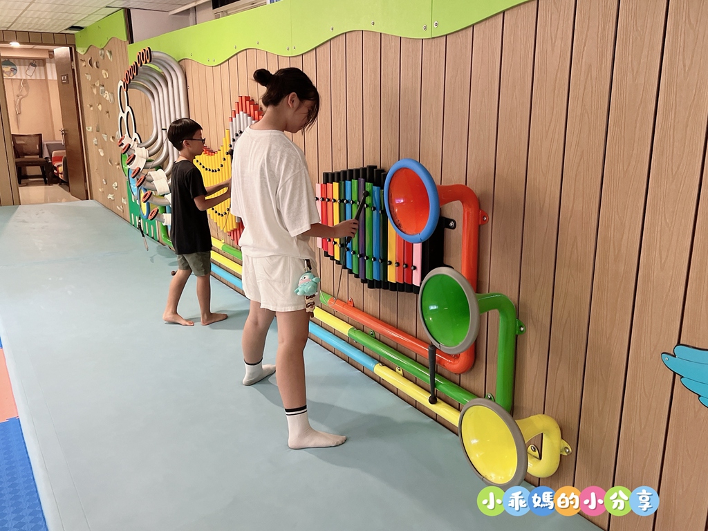 【新北親子飯店推薦】大板根森林溫泉酒店「恐龍森境探索」一泊二食!超震撼7米巨型金剛、古生物實驗室、花式籃球、露天SPA與戶外泳池,兩天一夜超充實全攻略! - 第102張圖 【新北親子飯店推薦】大板根森林溫泉酒店「恐龍森境探索」一泊二食!超震撼7米巨型金剛、古生物實驗室、花式籃球、露天SPA與戶外泳池,兩天一夜超充實全攻略!
